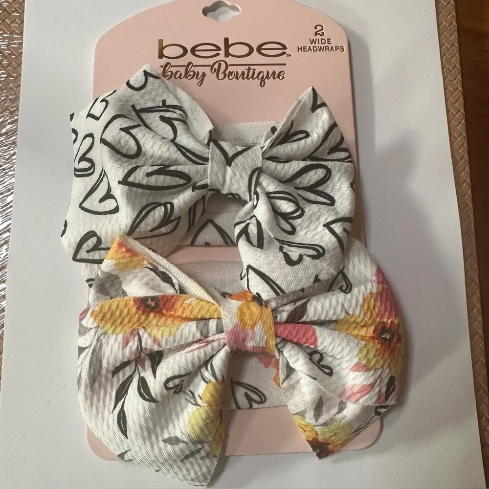 White and Floral Headwrap Set